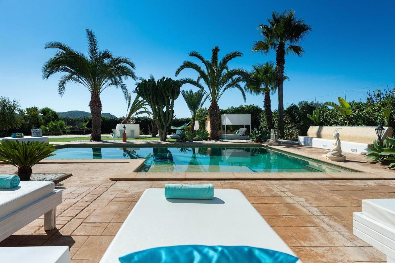 Serena Villa Sant Francesc de s'Estany Luaran gambar