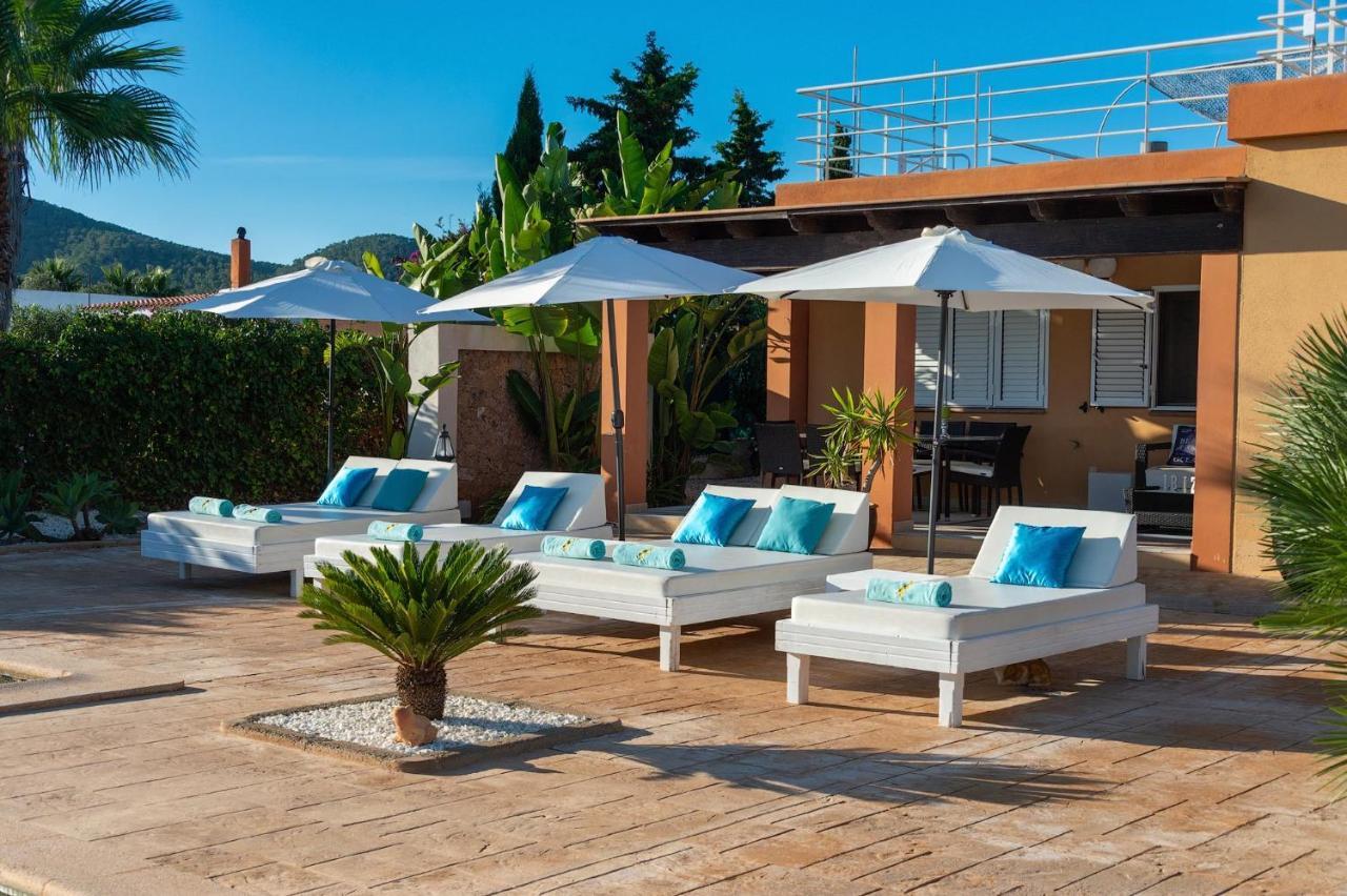 Serena Villa Sant Francesc de s'Estany Luaran gambar