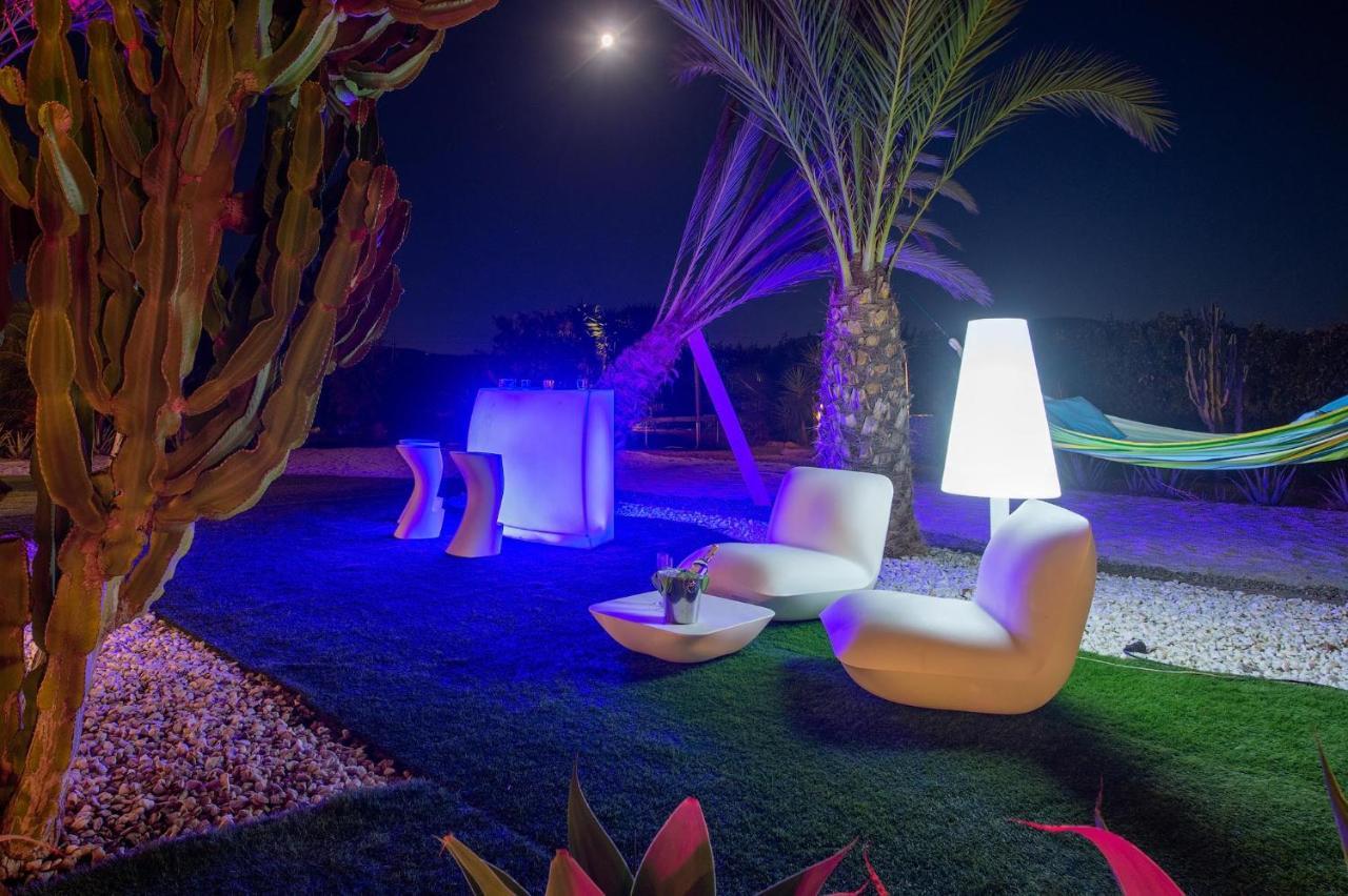 Serena Villa Sant Francesc de s'Estany Luaran gambar